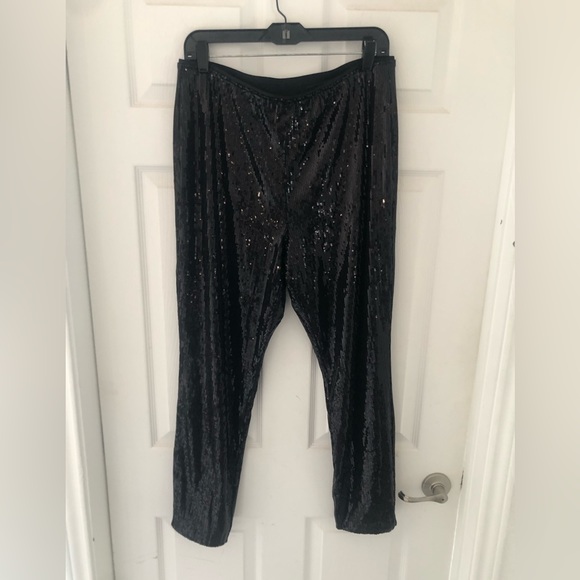 White House Black market High-Rise Skinny Sequin Knit Pants. - Picture 5 of 10